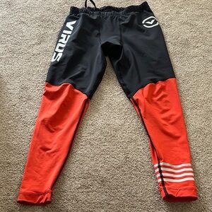 VIRUS Men’s  RX8 stay cool compression tights in red and black size M